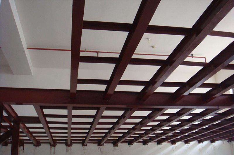 鋼結構廠房裝修閣樓搭建多少錢一平方？